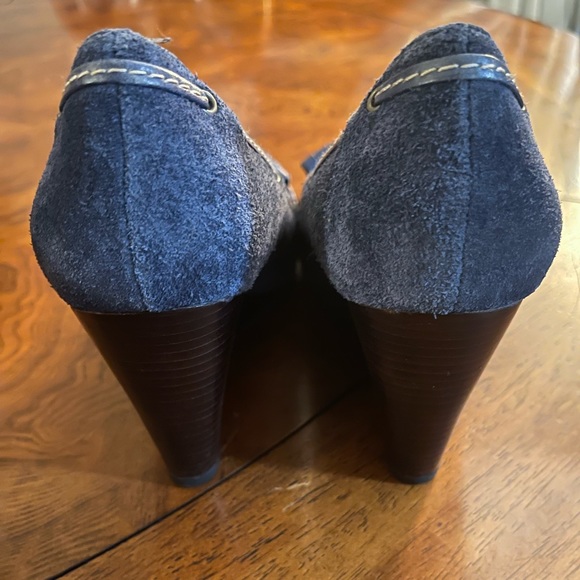 Aerosoles Suede Tassel Wedge - Picture 3 of 7